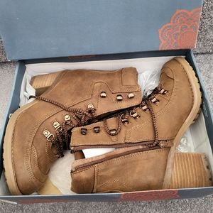 Carlos by Carlos Santana Boots